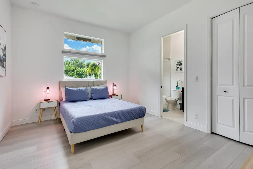 142 Brynhurst Court West Palm Beach FL 33413