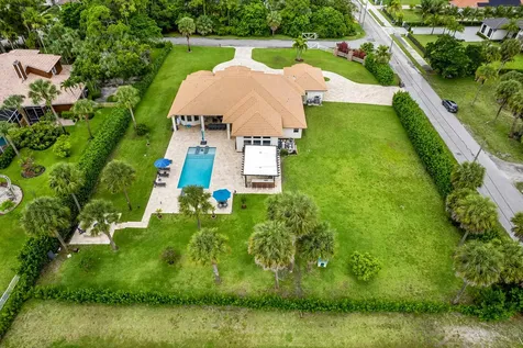 142 Brynhurst Court West Palm Beach FL 33413
