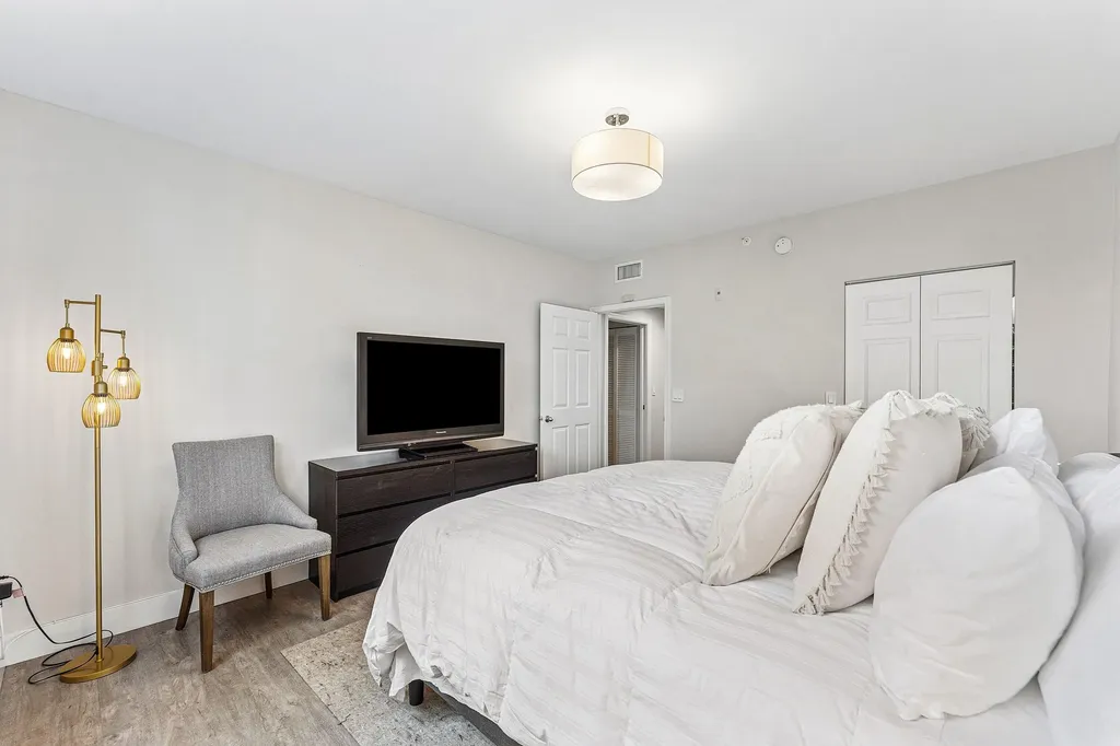 11770 St Andrews Place Wellington FL 33414