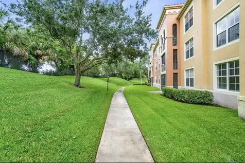 11770 St Andrews Place Wellington FL 33414