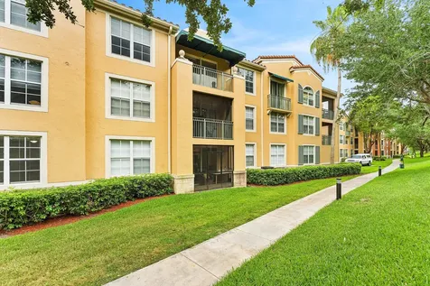 11770 St Andrews Place Wellington FL 33414