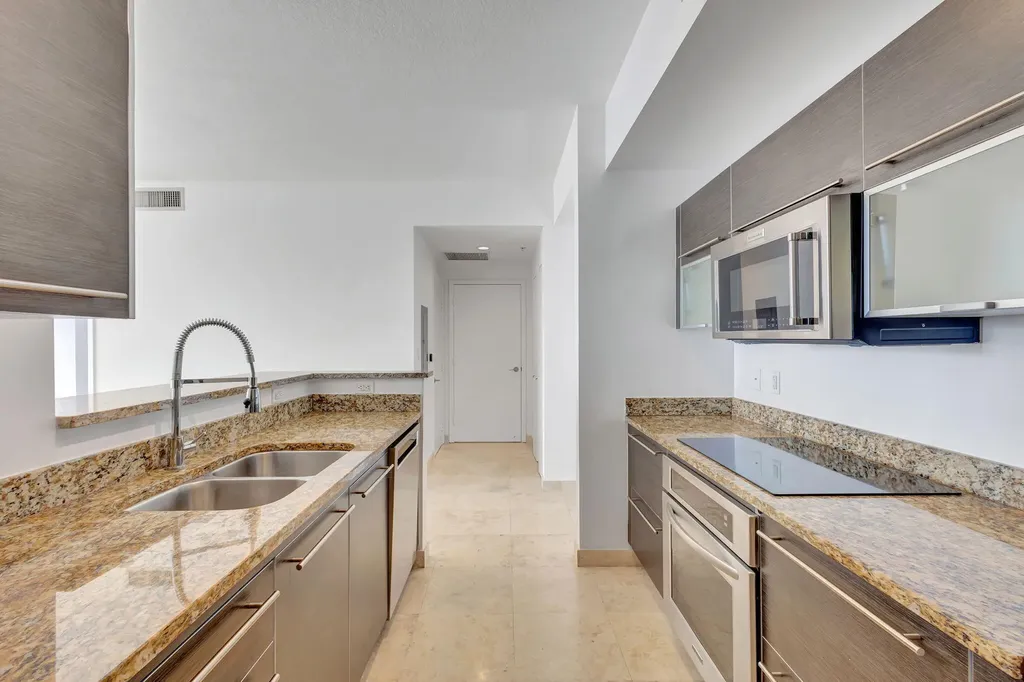 550 Okeechobee Boulevard West Palm Beach FL 33401