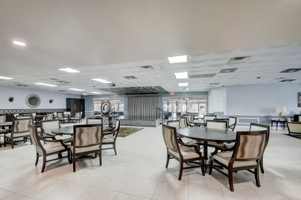 154 Lake Meryl Drive West Palm Beach FL 33411