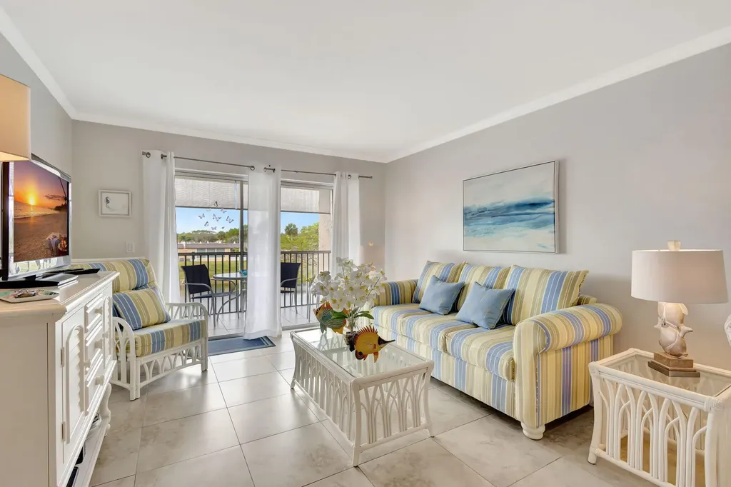 154 Lake Meryl Drive West Palm Beach FL 33411