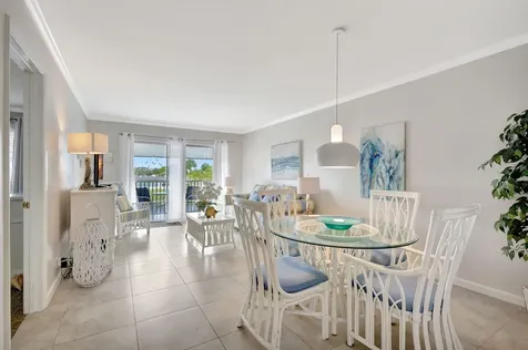 154 Lake Meryl Drive West Palm Beach FL 33411