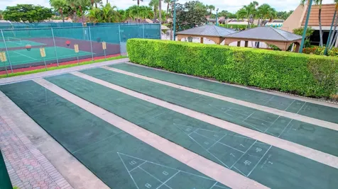 154 Lake Meryl Drive West Palm Beach FL 33411