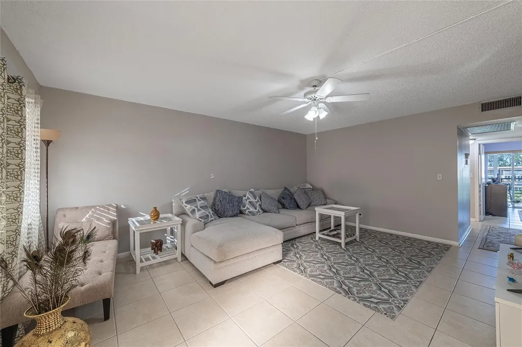 1902 Bermuda Circle Coconut Creek FL 33066