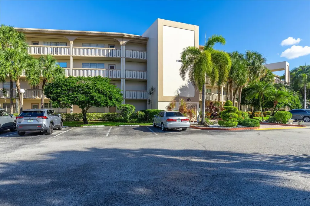 1902 Bermuda Circle Coconut Creek FL 33066