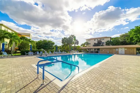 1902 Bermuda Circle Coconut Creek FL 33066