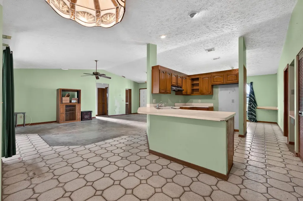 1622 SW La Gorce Avenue Port St Lucie FL 34953