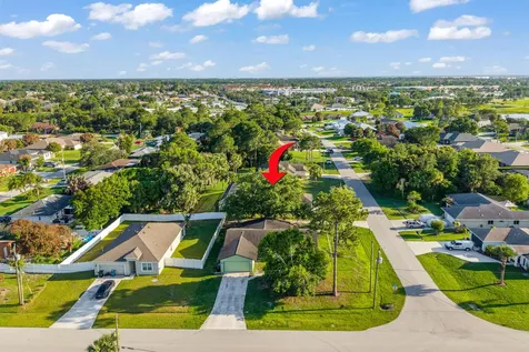 1622 SW La Gorce Avenue Port St Lucie FL 34953