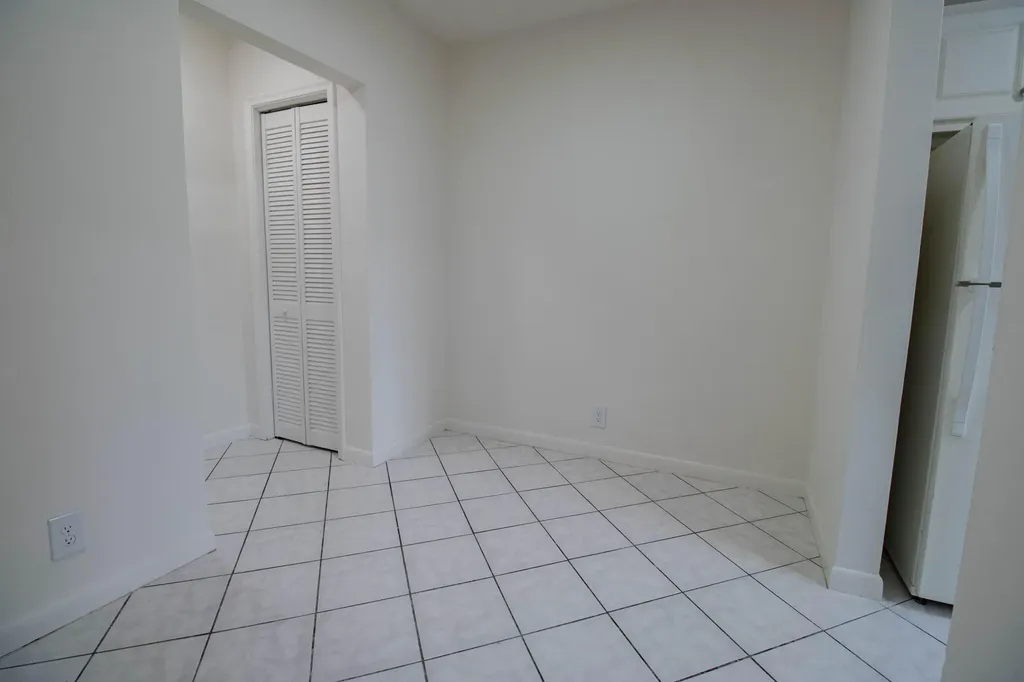 2537 Lincoln Street Hollywood FL 33020