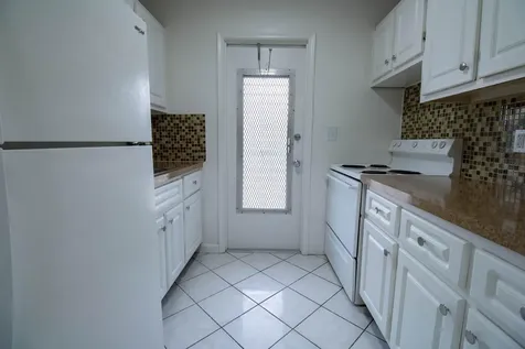 2537 Lincoln Street Hollywood FL 33020