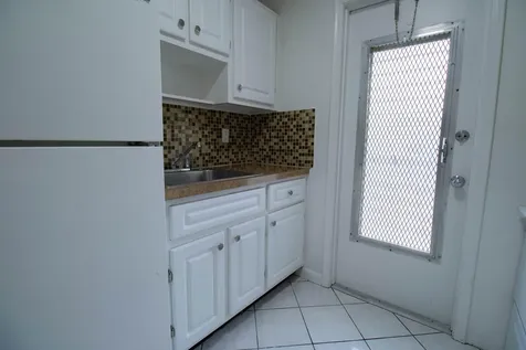 2537 Lincoln Street Hollywood FL 33020