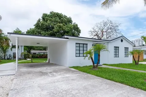 2541 NE 181st Street North Miami Beach FL 33160