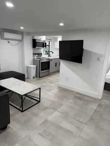 2541 NE 181st Street North Miami Beach FL 33160