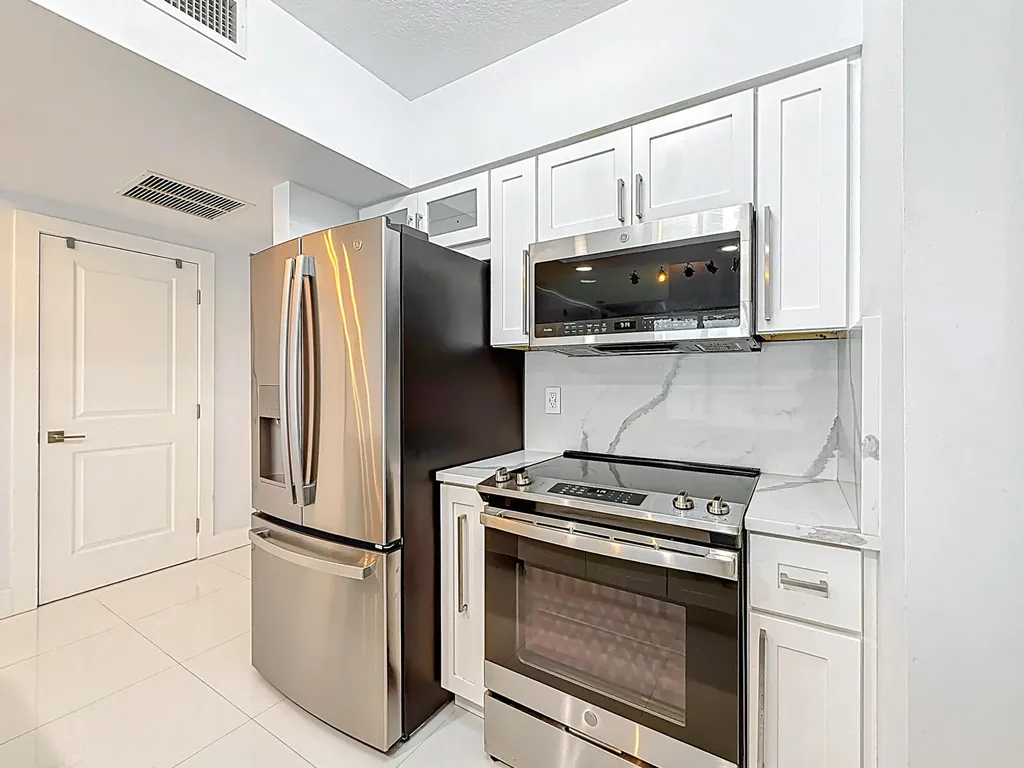 347 N New River Drive Drive E Fort Lauderdale FL 33301
