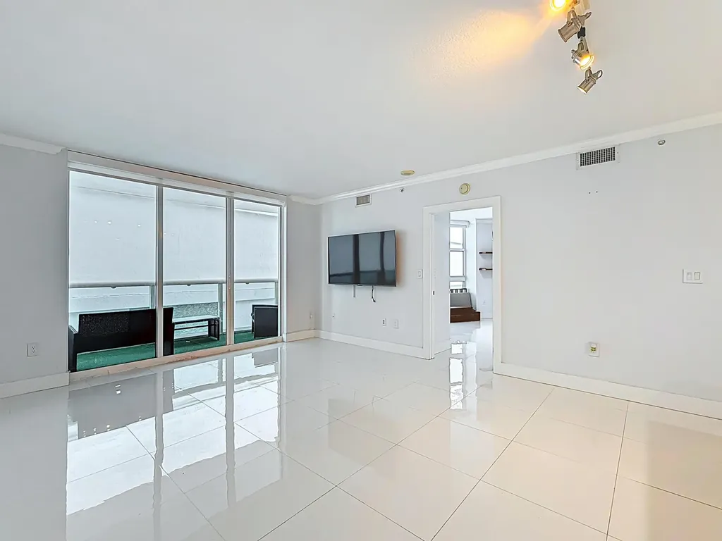 347 N New River Drive Drive E Fort Lauderdale FL 33301