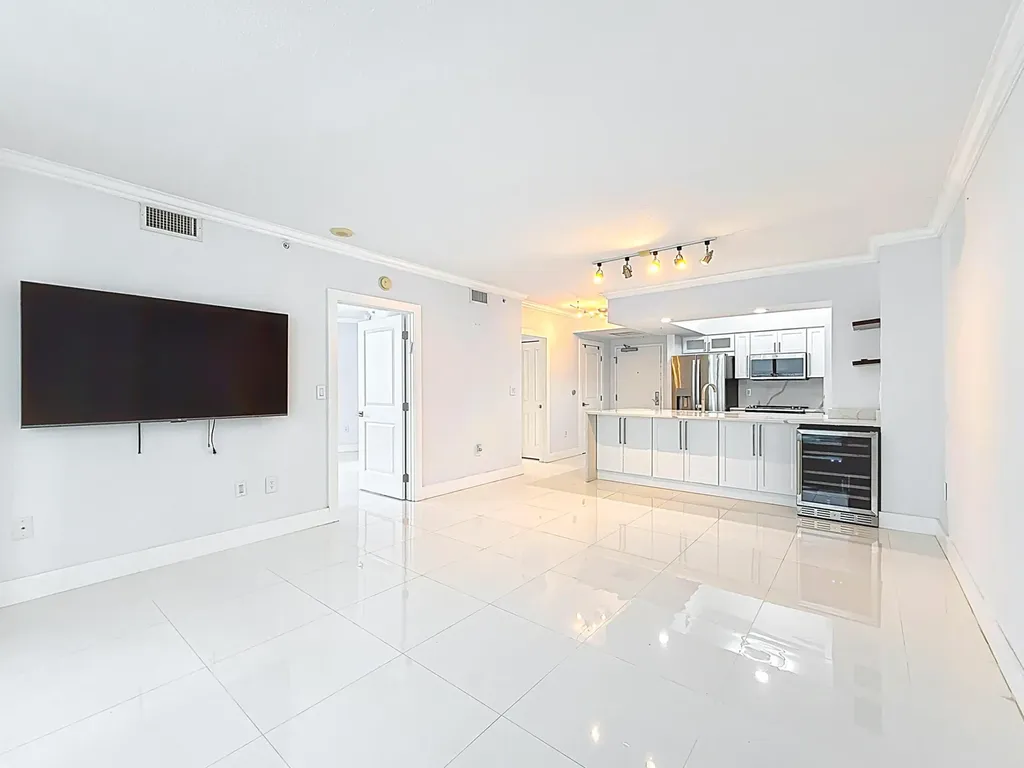 347 N New River Drive Drive E Fort Lauderdale FL 33301