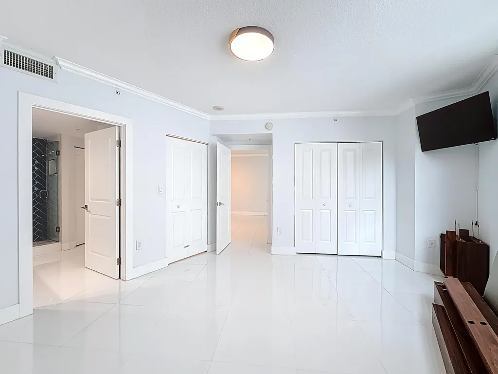 347 N New River Drive Drive E Fort Lauderdale FL 33301