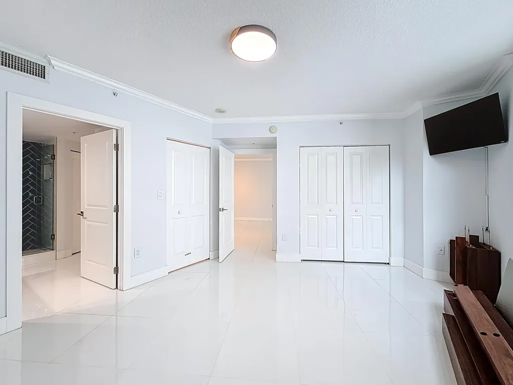 347 N New River Drive Drive E Fort Lauderdale FL 33301