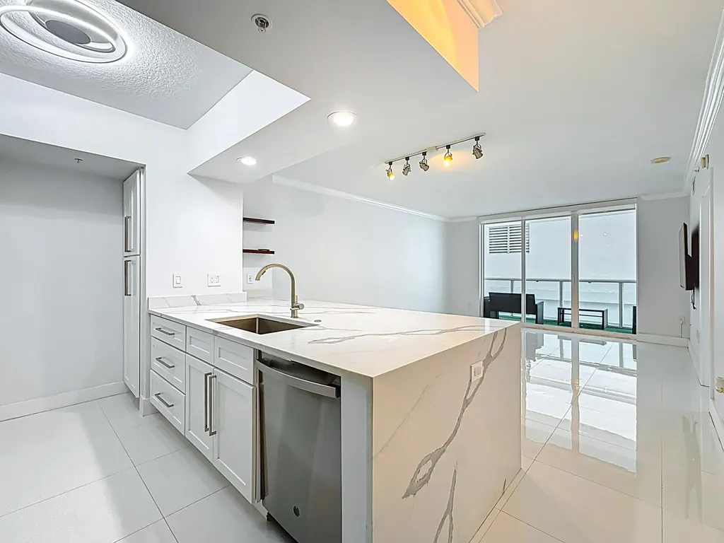 347 N New River Drive Drive E Fort Lauderdale FL 33301