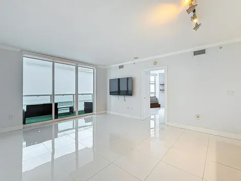 347 N New River Drive Drive E Fort Lauderdale FL 33301