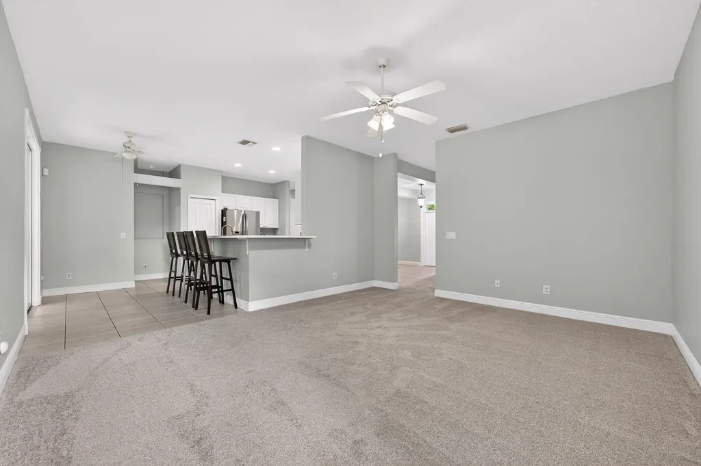 631 NE Muskrat Run Port St Lucie FL 34983