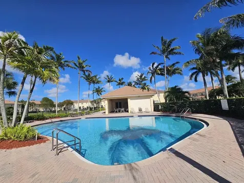 3255 NW 31st Terrace Oakland Park FL 33309