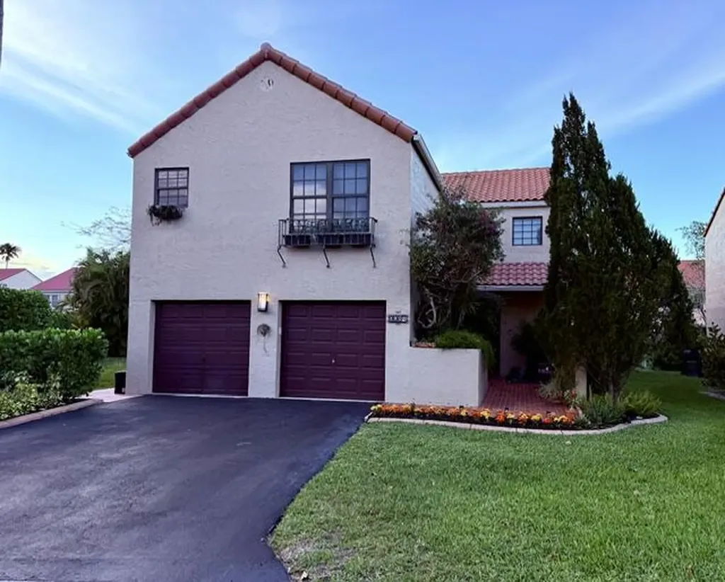 2057 Maplewood Drive Coral Springs FL 33071