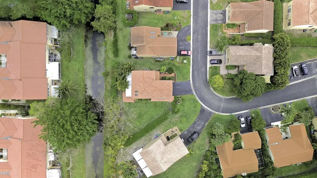 2057 Maplewood Drive Coral Springs FL 33071