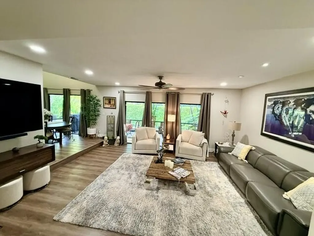 2057 Maplewood Drive Coral Springs FL 33071