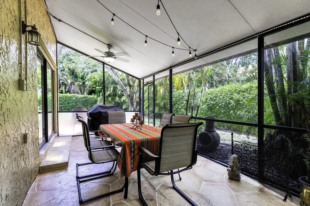 2057 Maplewood Drive Coral Springs FL 33071