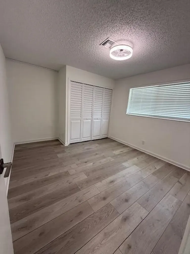 28 SW 9th Avenue Boca Raton FL 33486