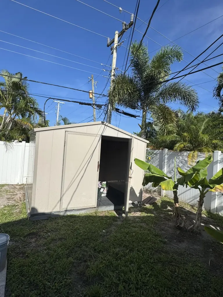 28 SW 9th Avenue Boca Raton FL 33486