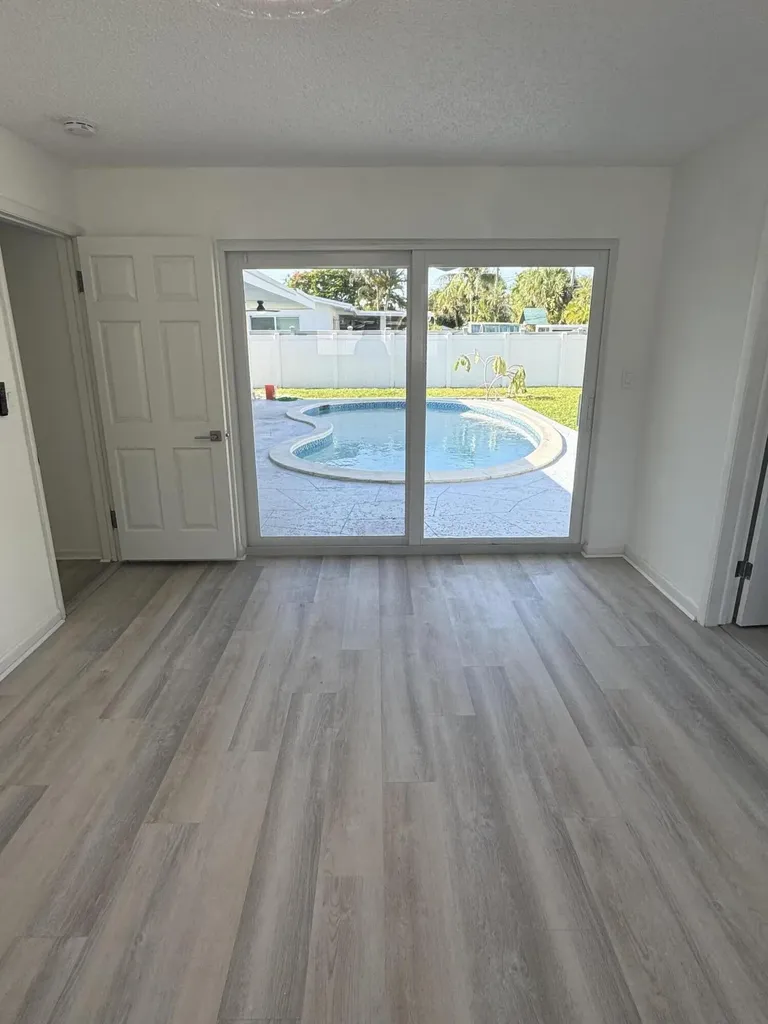 28 SW 9th Avenue Boca Raton FL 33486