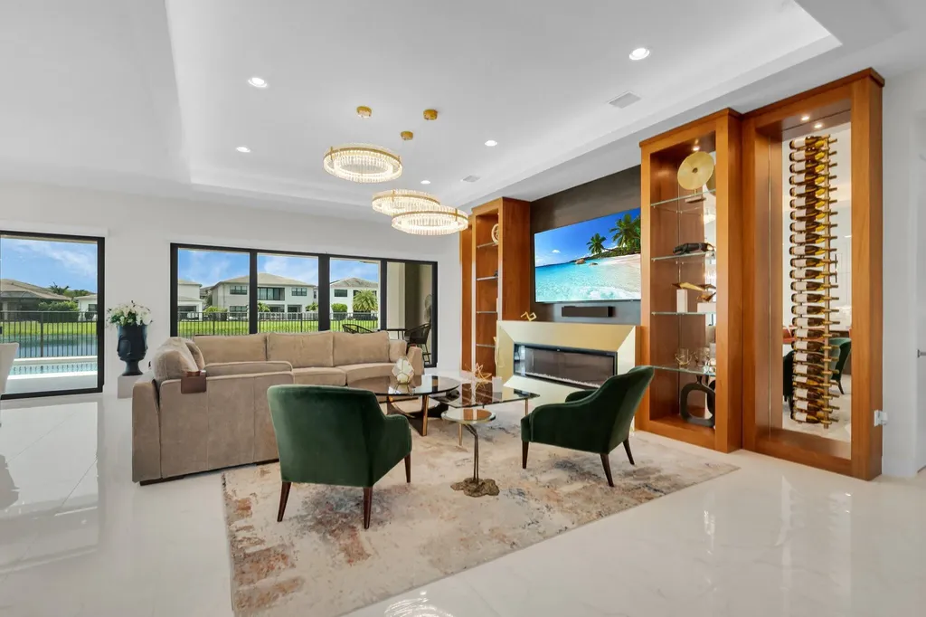 17112 Aquavera Way Boca Raton FL 33496