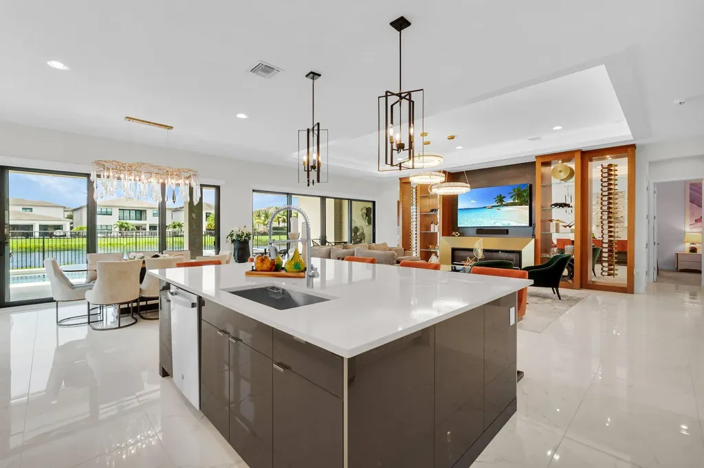 17112 Aquavera Way Boca Raton FL 33496