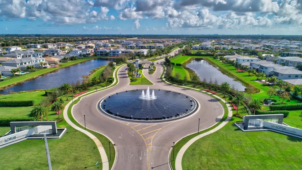 17112 Aquavera Way Boca Raton FL 33496