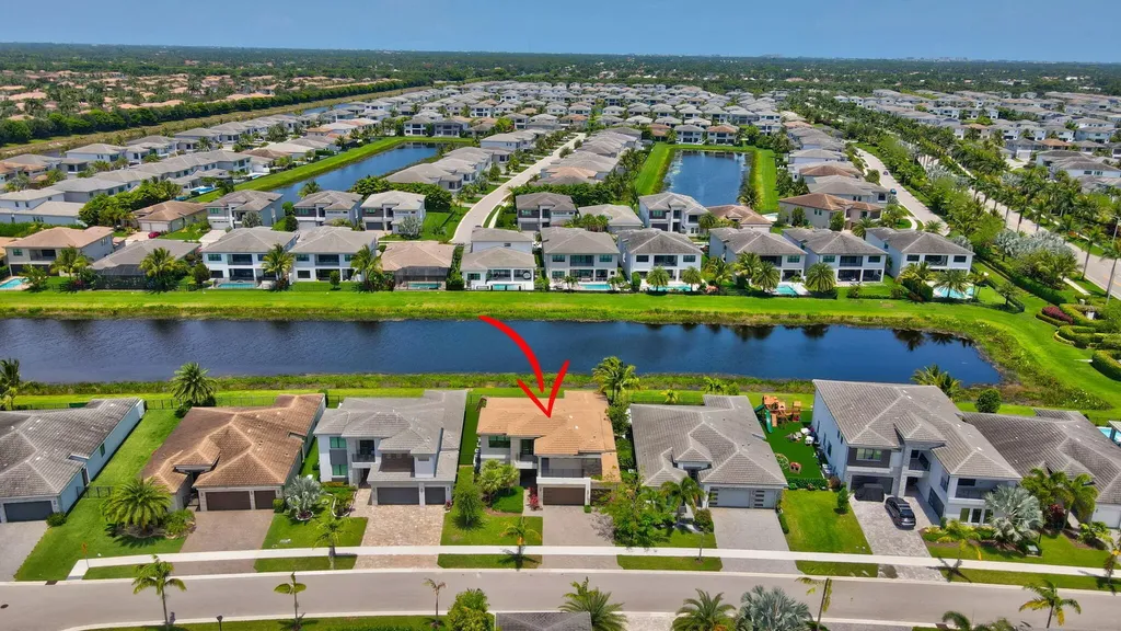 17112 Aquavera Way Boca Raton FL 33496