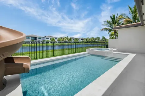17112 Aquavera Way Boca Raton FL 33496