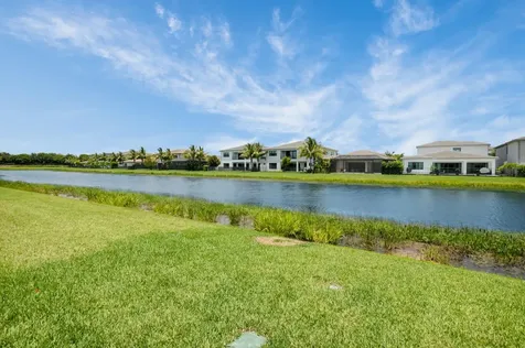 17112 Aquavera Way Boca Raton FL 33496
