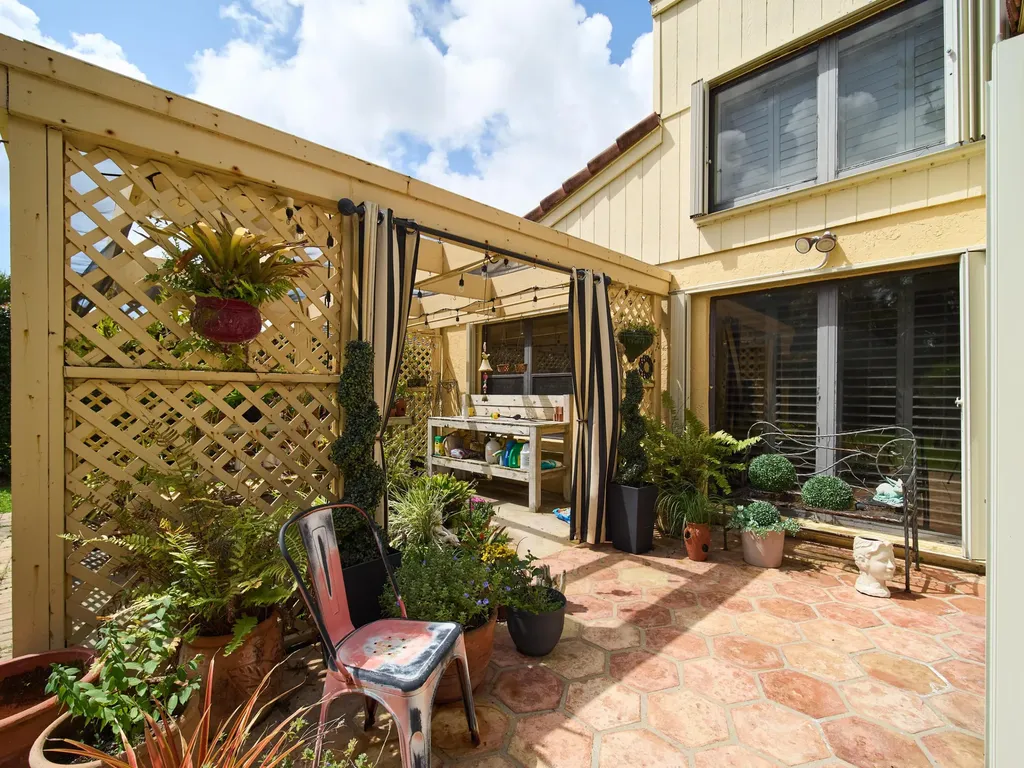 13588 Crosspointe Drive Palm Beach Gardens FL 33418