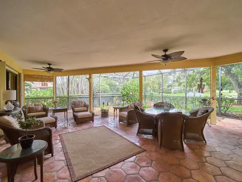 13588 Crosspointe Drive Palm Beach Gardens FL 33418