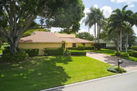 13588 Crosspointe Drive Palm Beach Gardens FL 33418