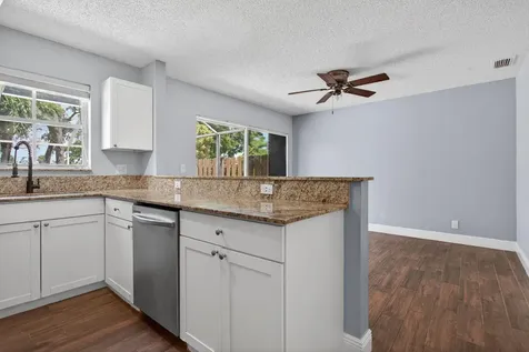 3083 W Buena Vista Drive Margate FL 33063