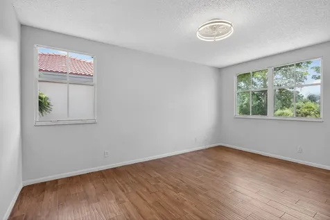 3083 W Buena Vista Drive Margate FL 33063