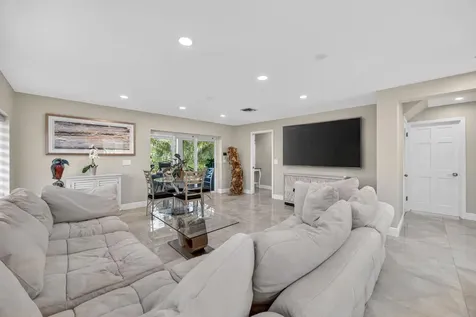 27385 Saint Lucie Lane Ramrod Key FL 33042