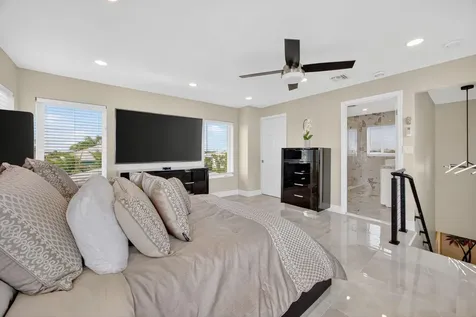 27385 Saint Lucie Lane Ramrod Key FL 33042