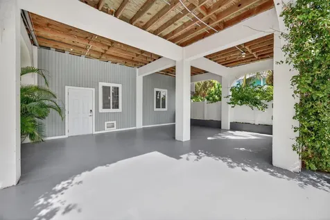 27385 Saint Lucie Lane Ramrod Key FL 33042